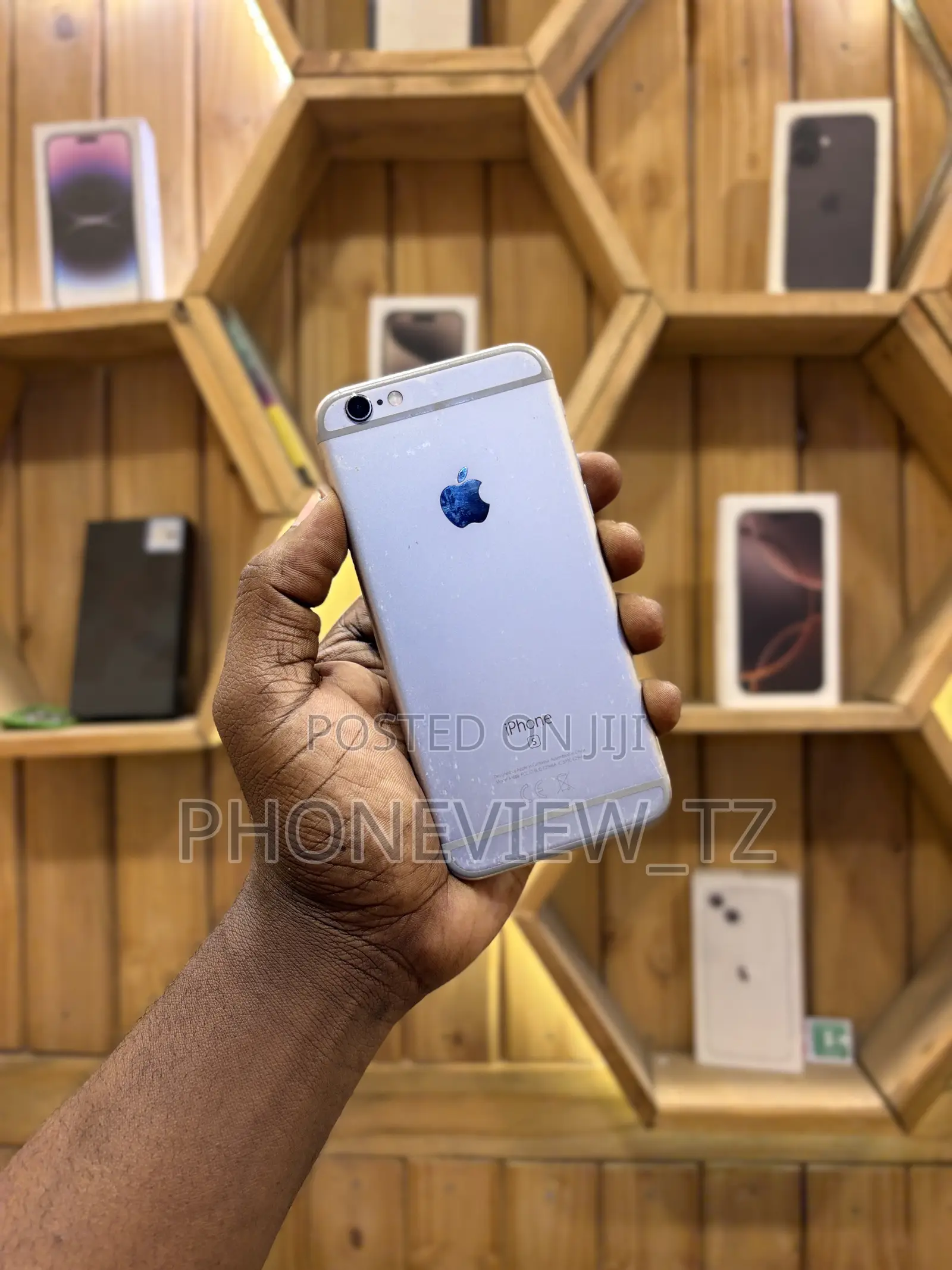 Apple iPhone 6s 32 GB Gray