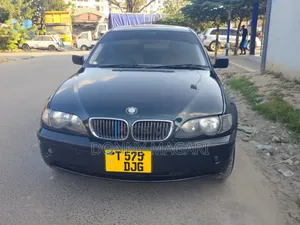 BMW 3 Series 2003 Green