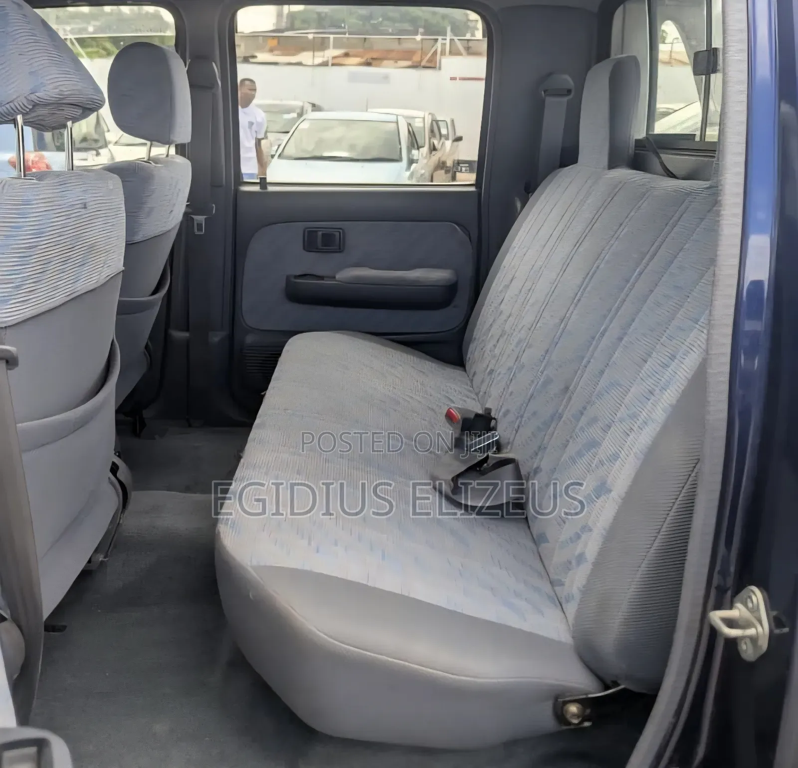 Toyota Hilux 2001 Blue