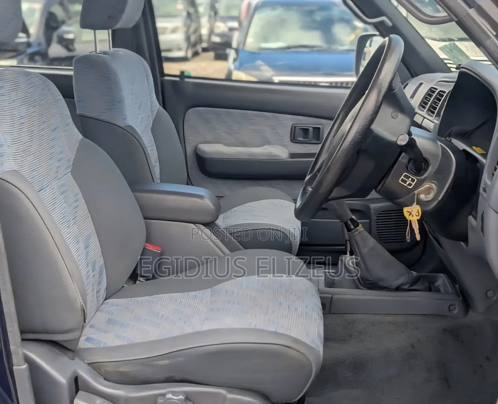 Toyota Hilux 2001 Blue