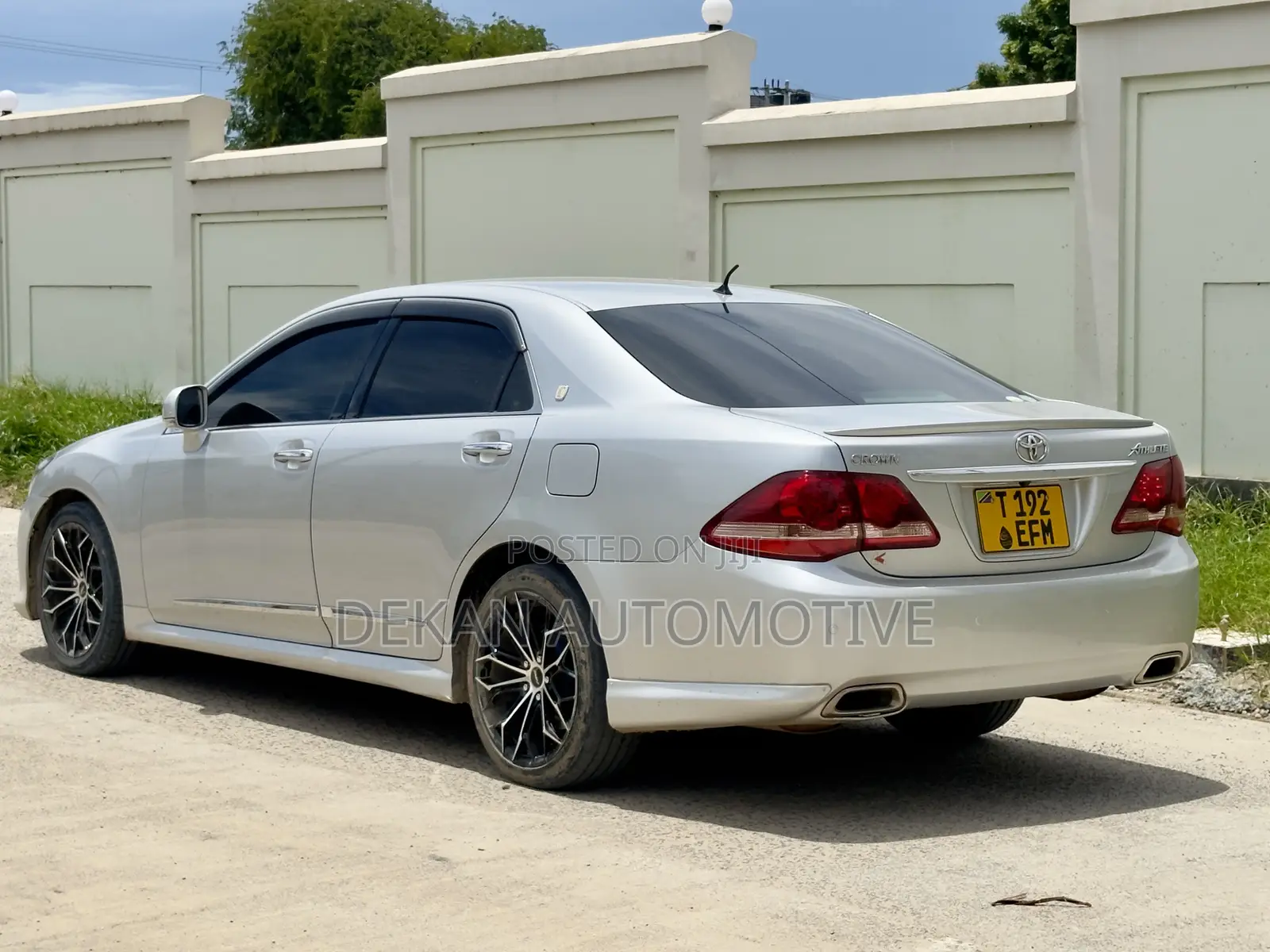 Toyota Crown 2010 Silver