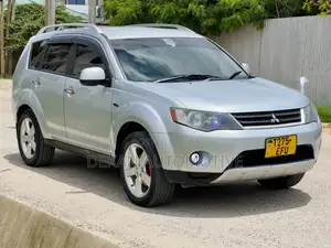 Mitsubishi Outlander 2.4 2008 Silver