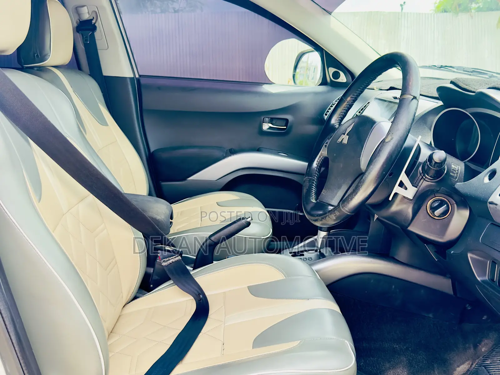 Mitsubishi Outlander 2.4 2008 Silver