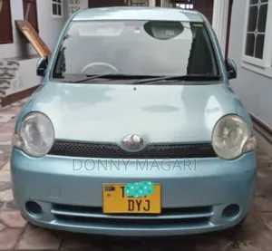 Toyota Sienta 1.5 AWD 2006 Blue