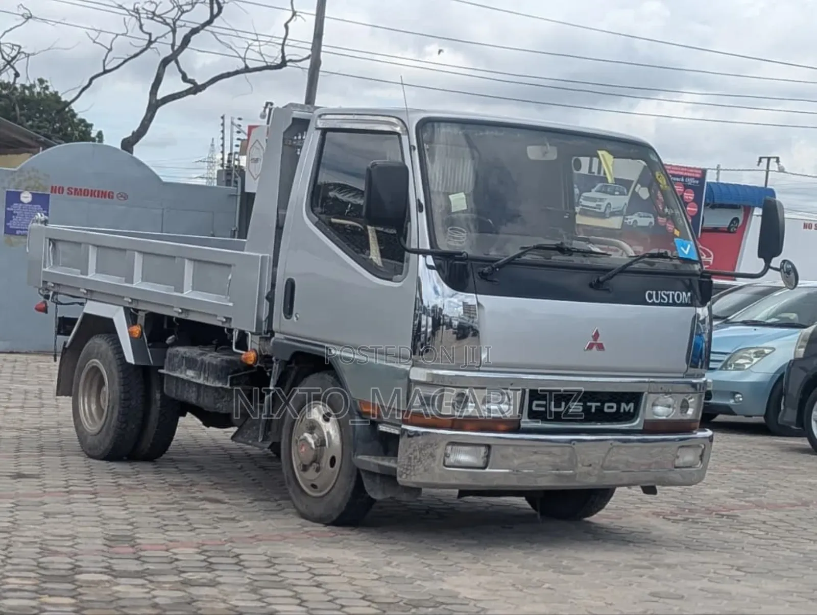 *Mitsubishi Canter Truck* *Category:Dump Truck*