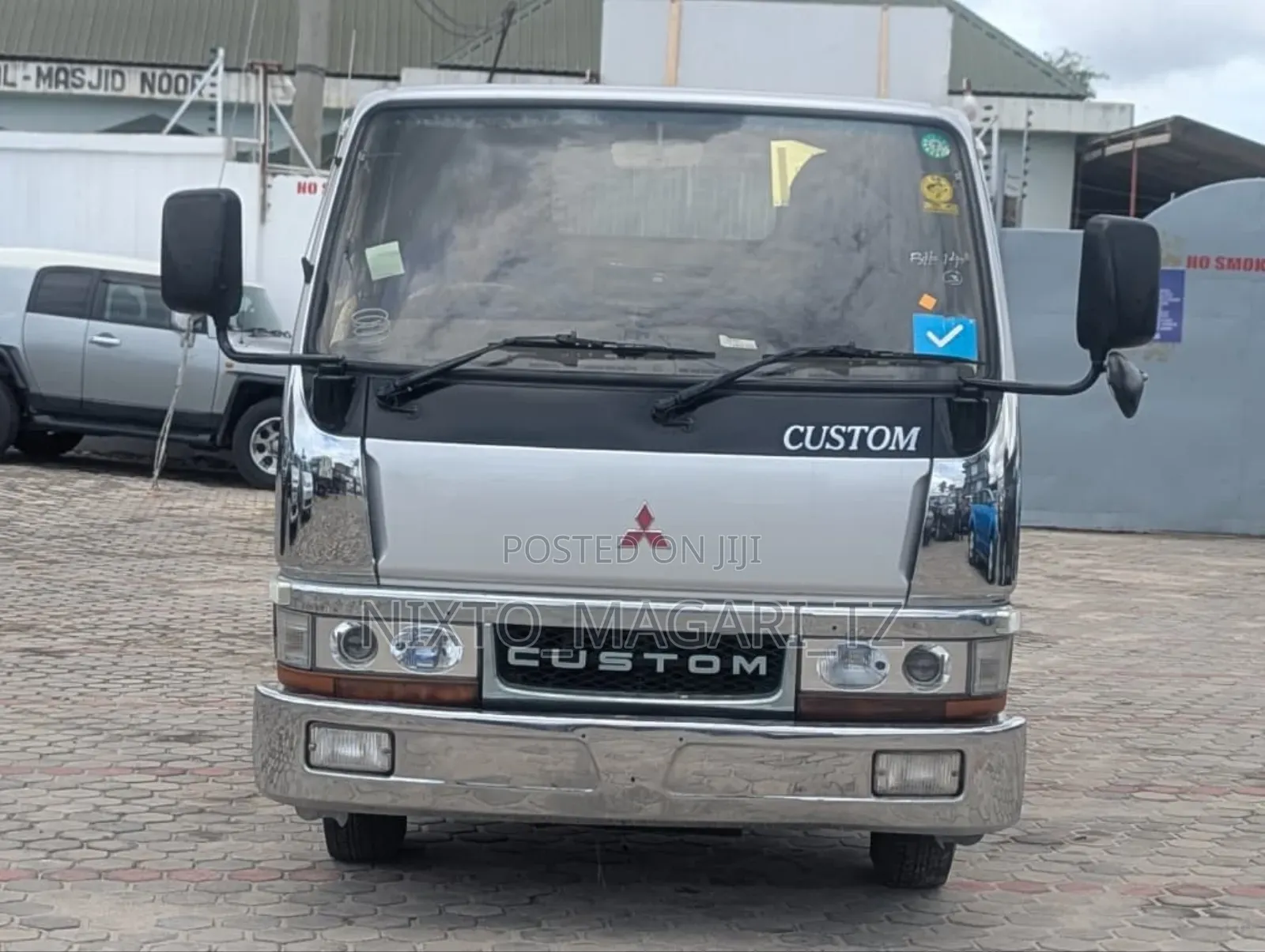 *Mitsubishi Canter Truck* *Category:Dump Truck*