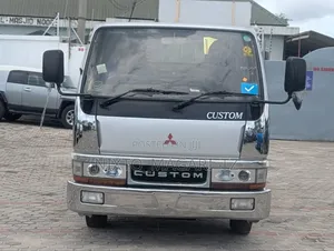 *Mitsubishi Canter Truck* *Category:Dump Truck*