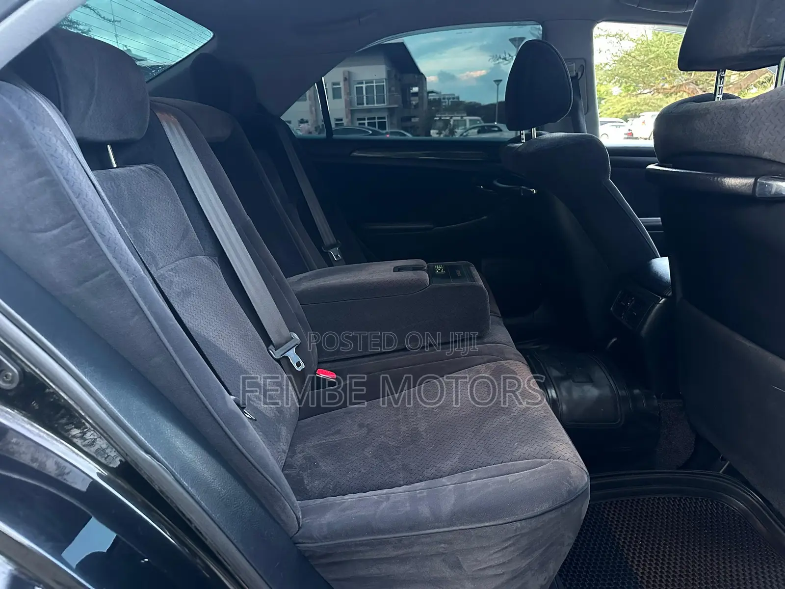 Toyota Crown 2006 Black