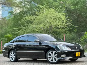 Toyota Crown 2006 Black