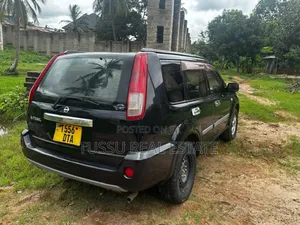 Nissan X-Trail 2005 Black
