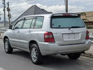 Toyota Kluger 2006 Silver