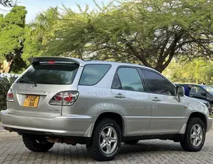 Toyota Harrier 2003 Silver