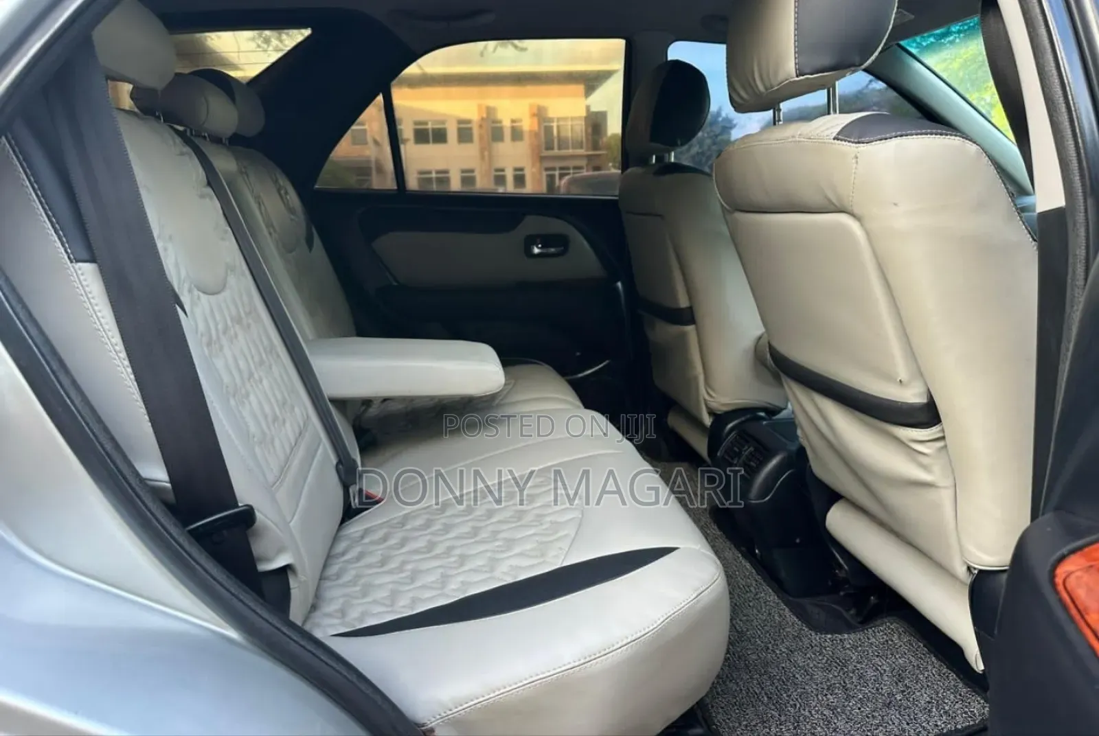 Toyota Harrier 2003 Silver