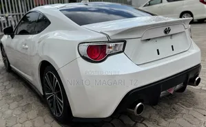 Toyota GT86 2015 White