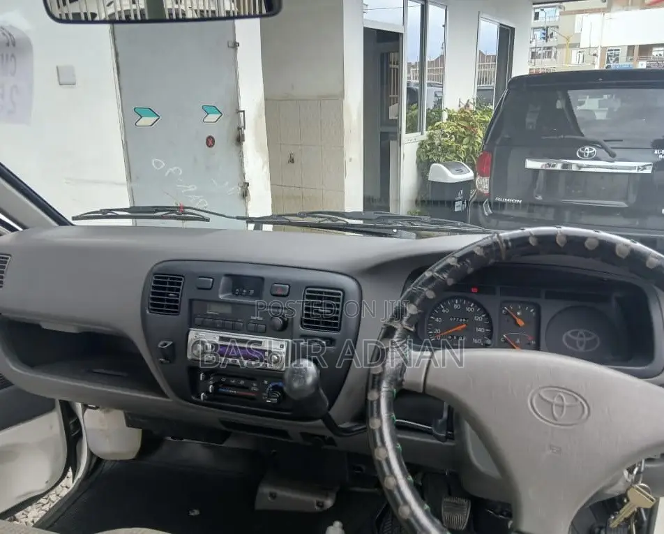 Toyota Townace Manual 4wd 750kg Unregistered(Mpya).