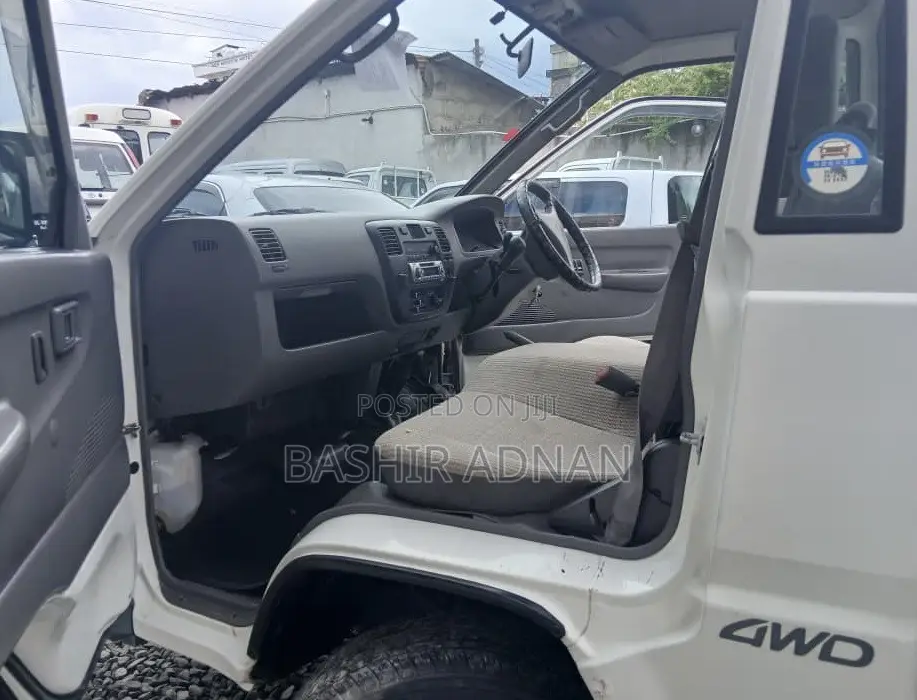 Toyota Townace Manual 4wd 750kg Unregistered(Mpya).