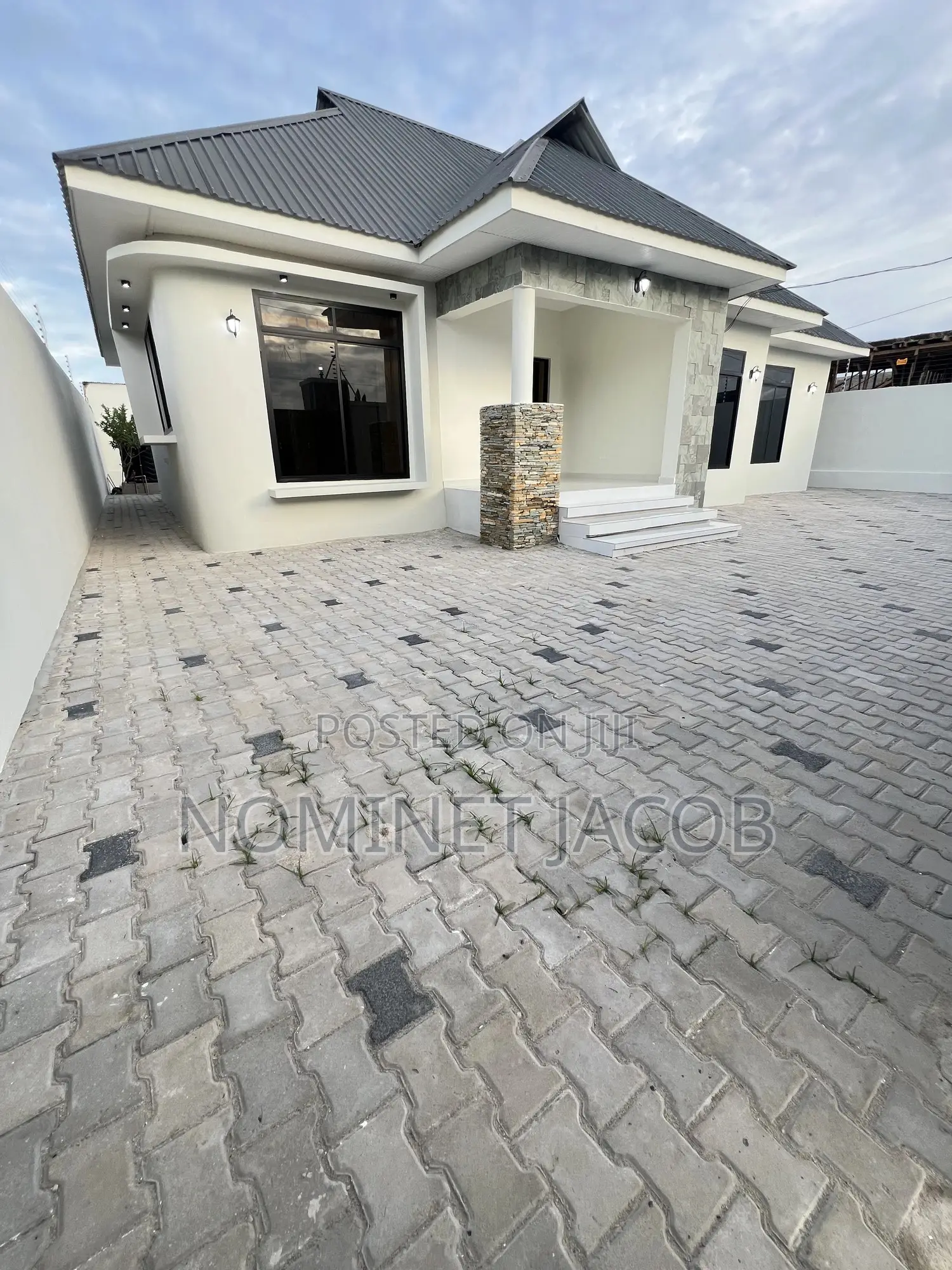 3bdrm House in Mpiji, Mbweni for sale