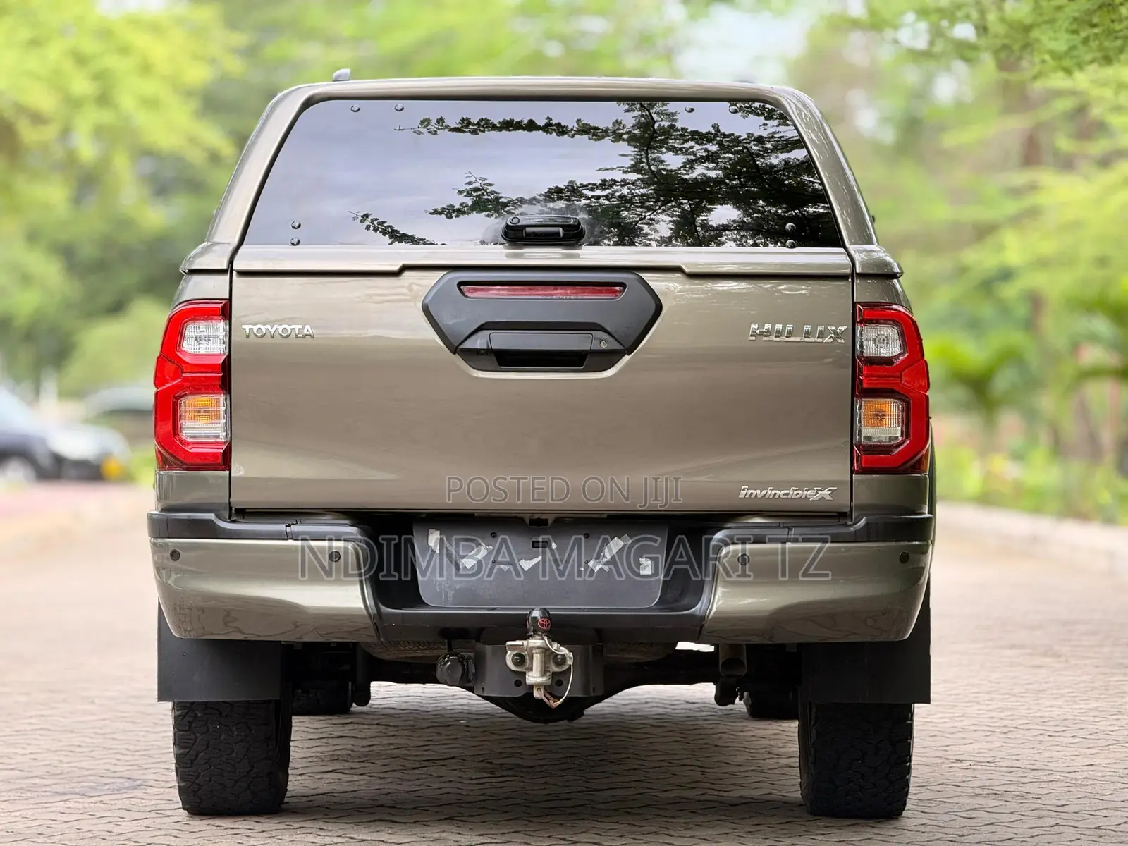 Toyota Hilux 2021 Gray