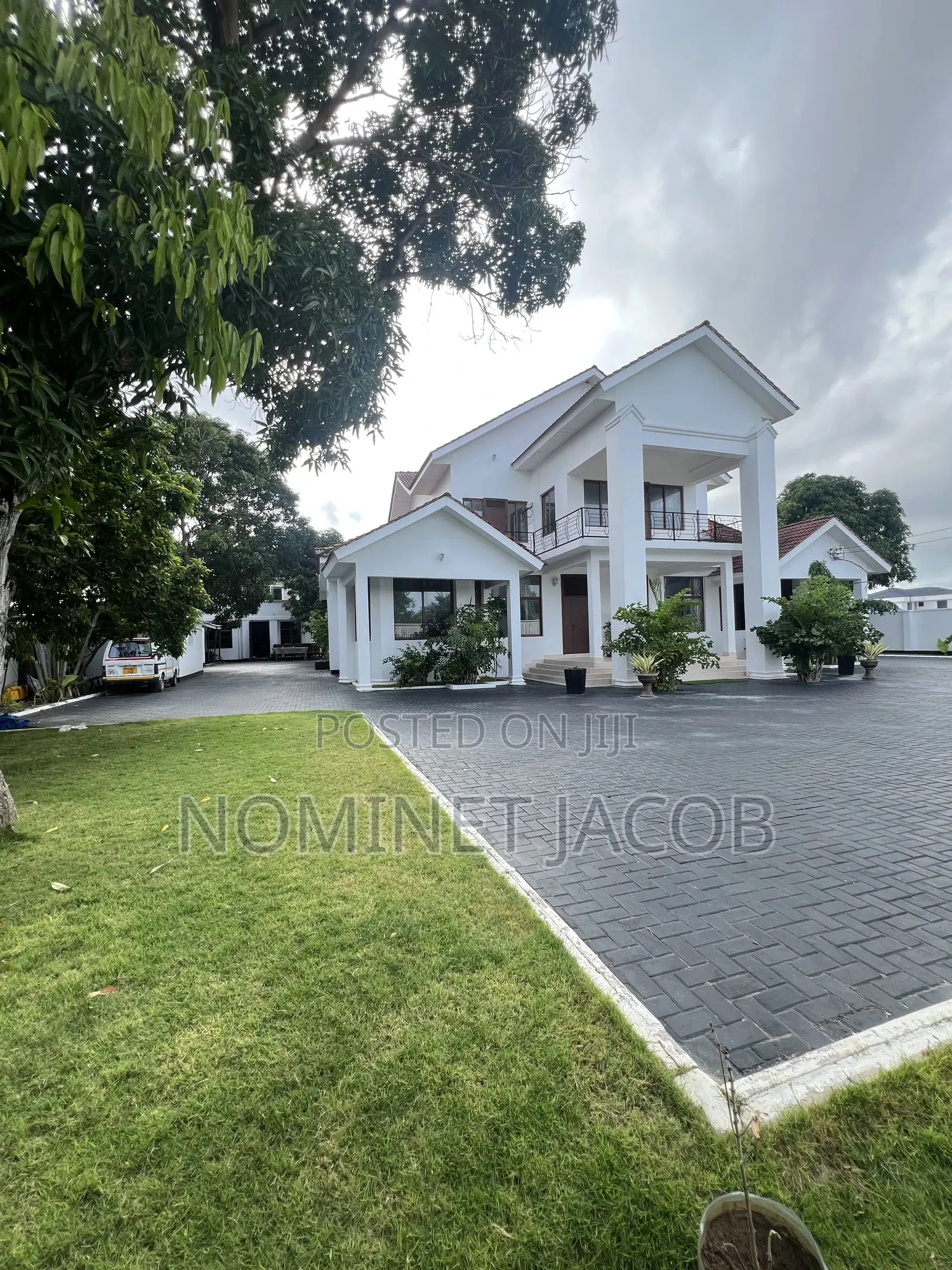 5bdrm House in House, Mbweni for sale