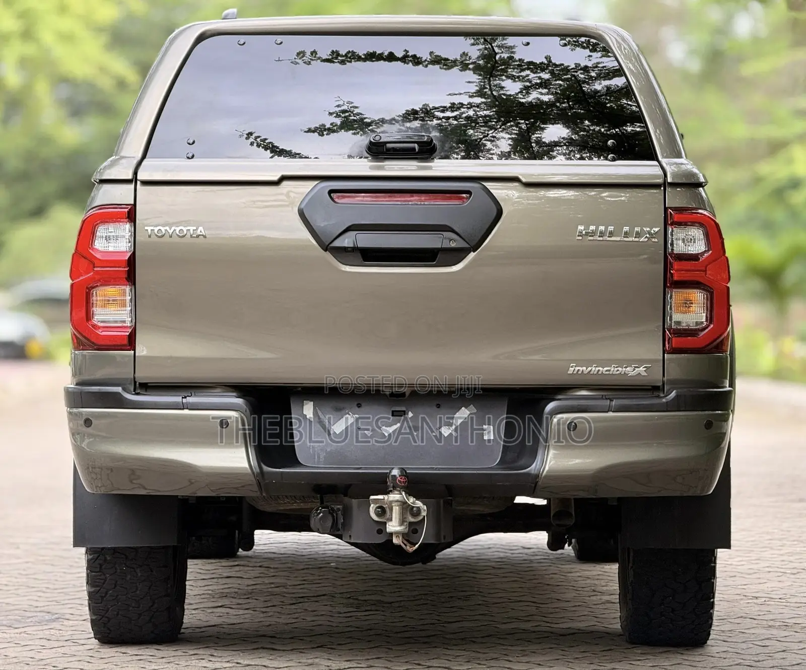 Toyota Hilux 2021 Beige