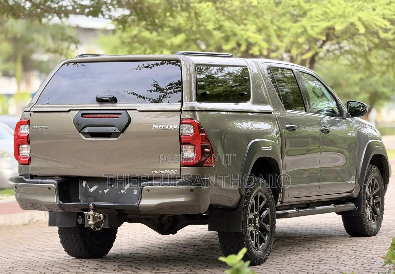 Toyota Hilux 2021 Beige