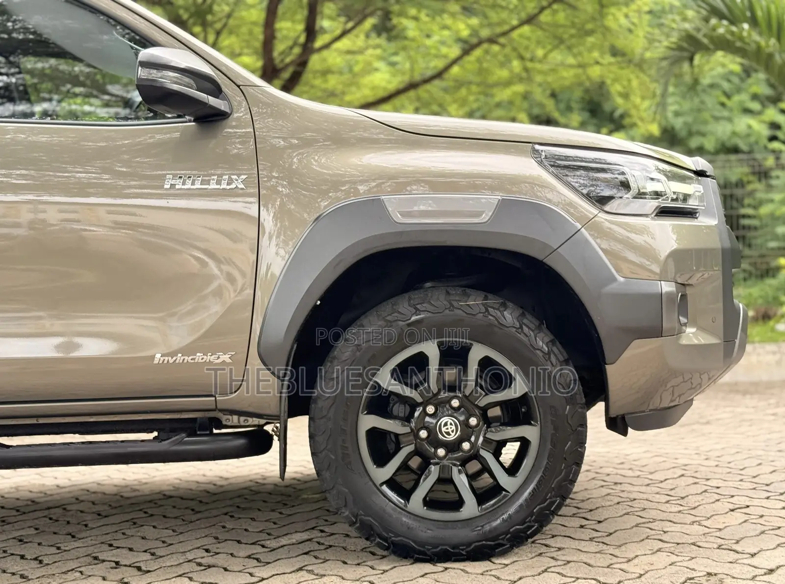 Toyota Hilux 2021 Beige