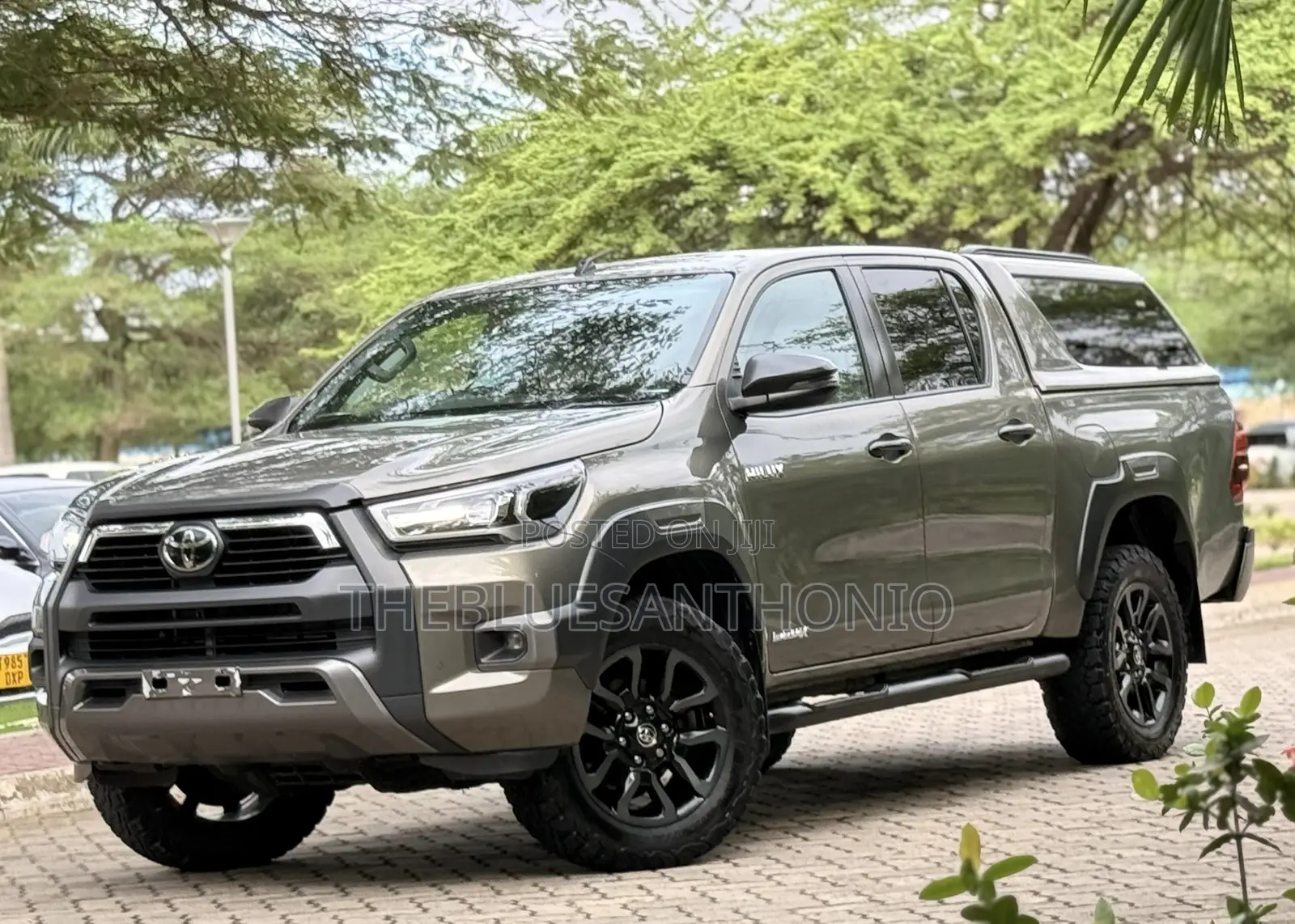 Toyota Hilux 2021 Beige