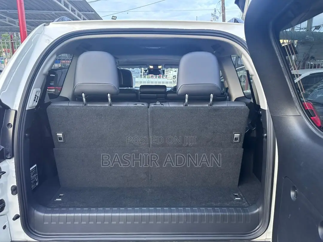 Toyota Land Cruiser Prado 2.8 2020 Off white