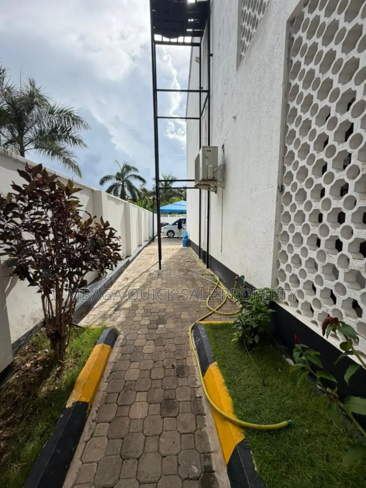 Furnished 4bdrm House in Masaki for rent