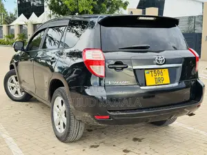 Toyota Vanguard 2008 Black