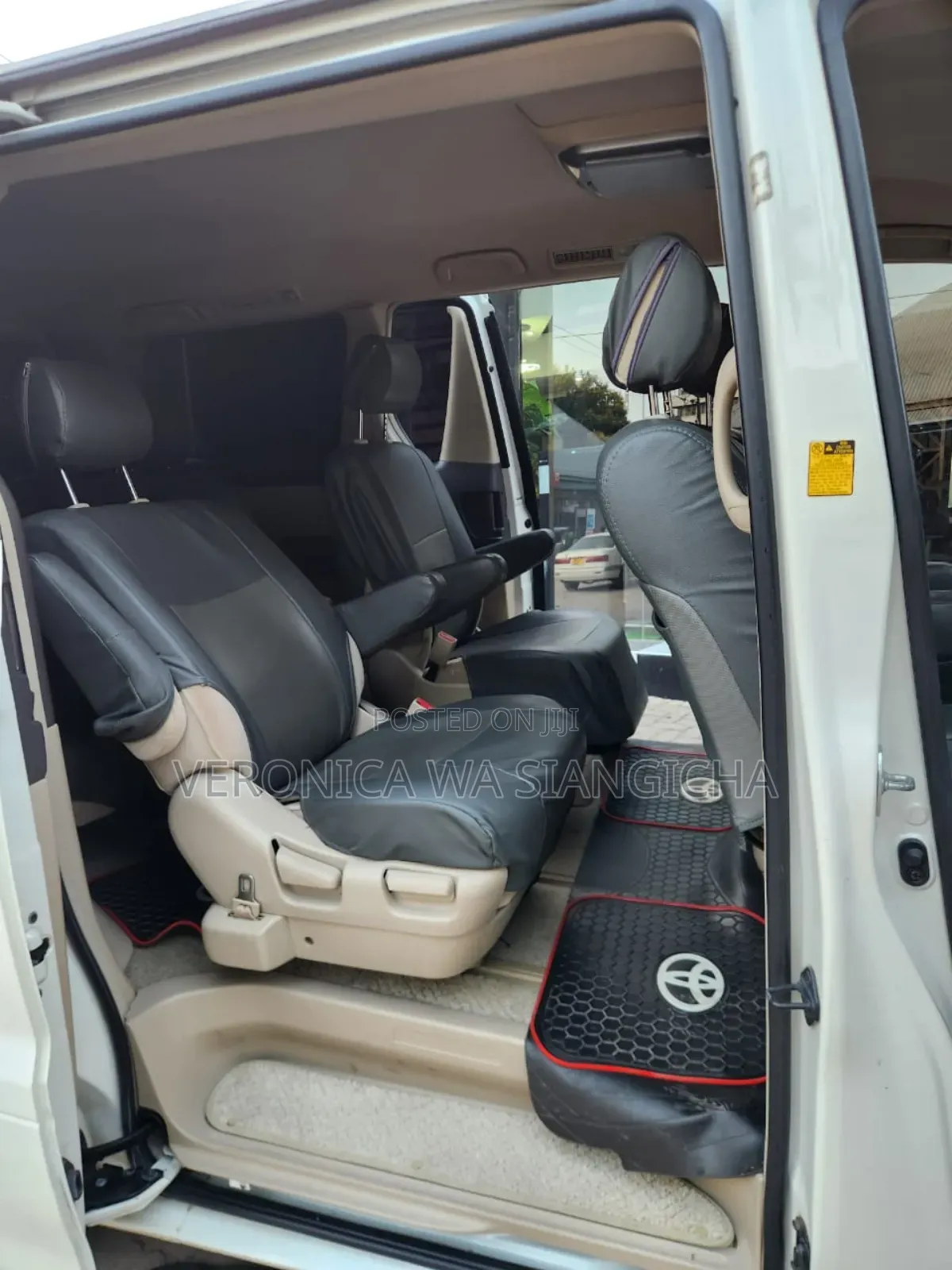 Toyota Alphard 2007