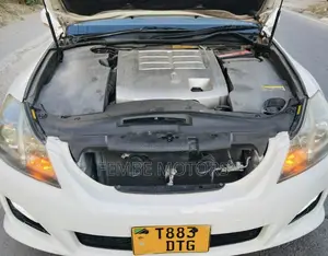 Toyota Crown 2008 White