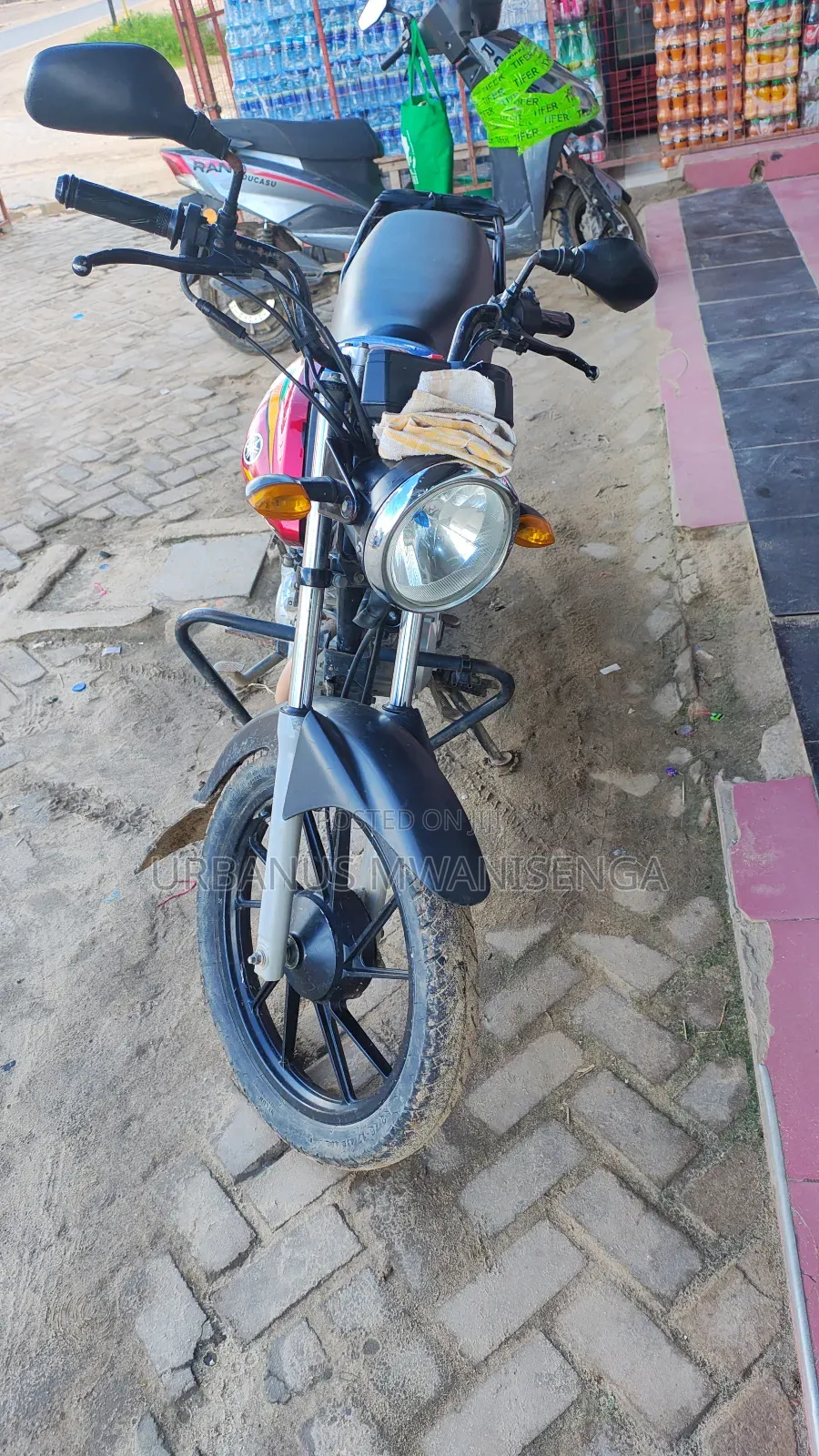 Yamaha Crux 2026 Red