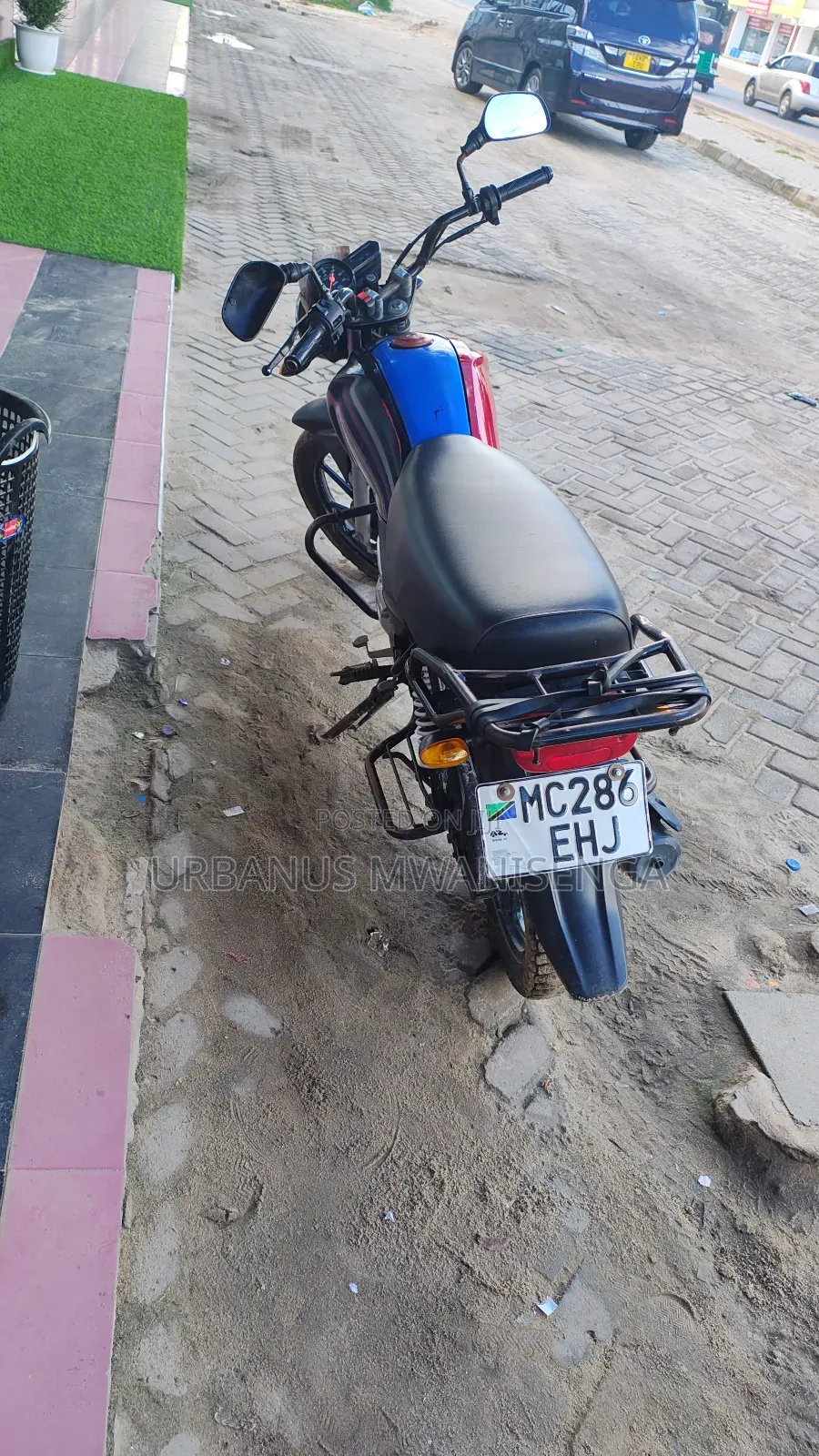 Yamaha Crux 2026 Red