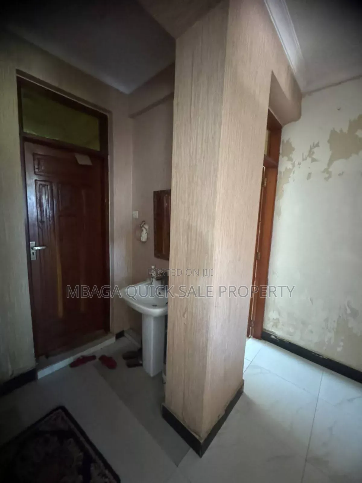 3bdrm Apartment in Msasani for sale