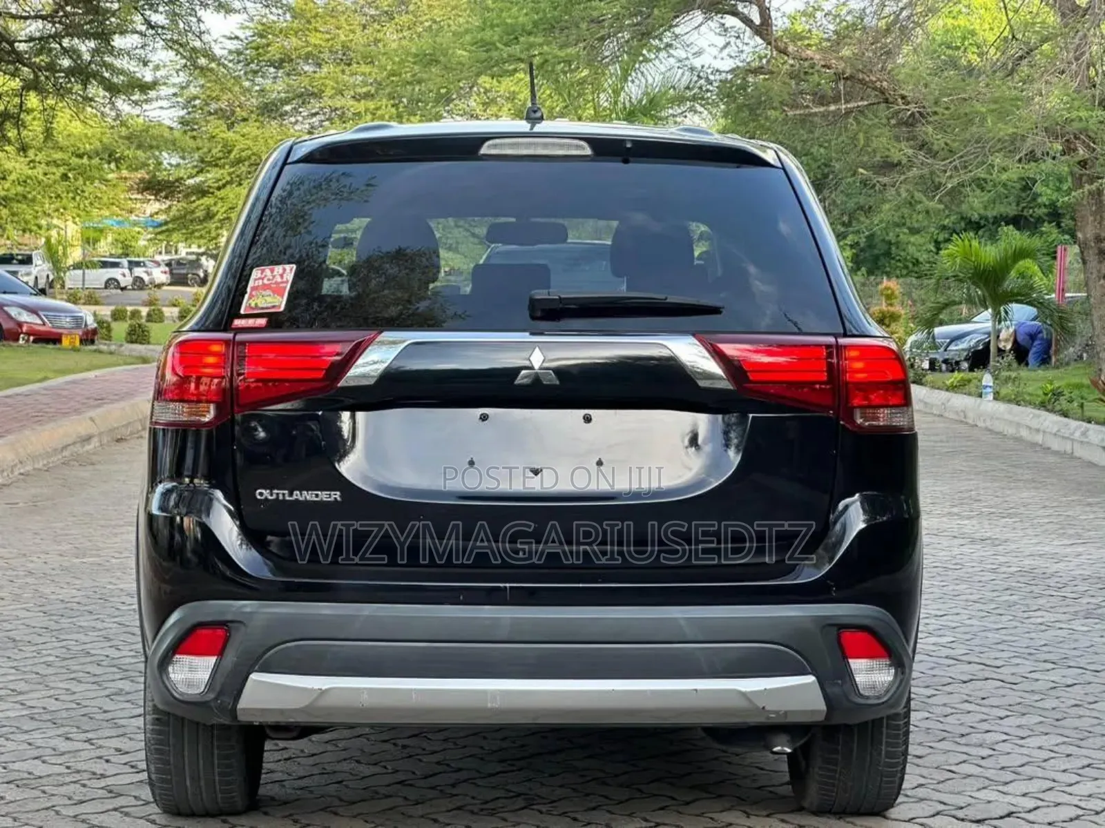 Mitsubishi Outlander 2016 Burgundy