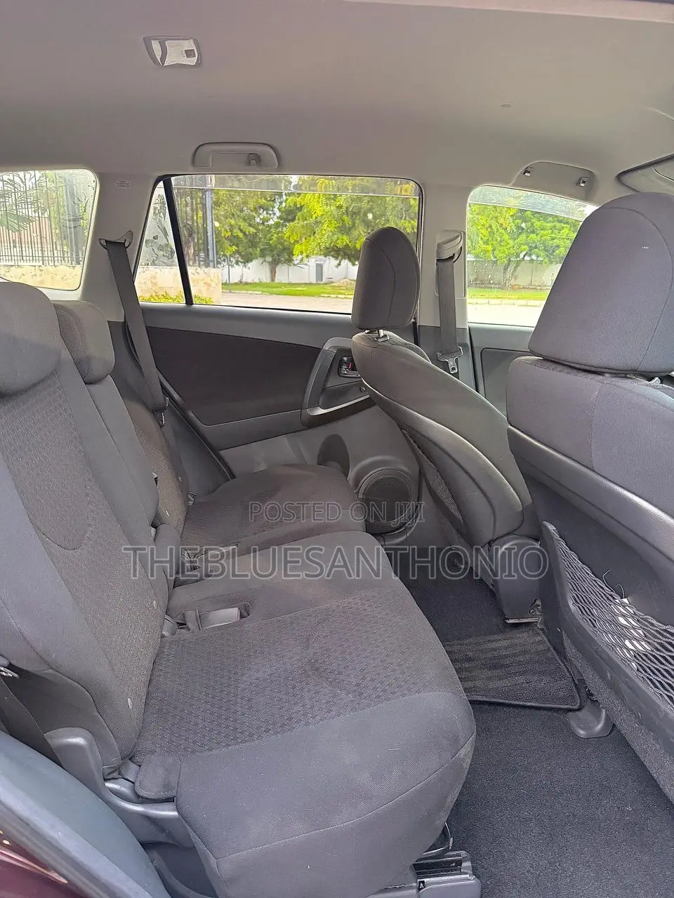 Toyota Vanguard 2010 Black
