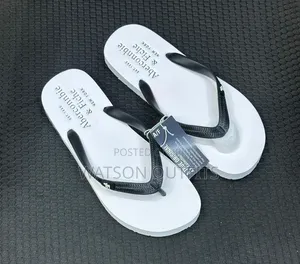 Men's Original Slippers Aberconnbie and Fiche Brands Newyork