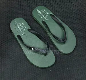 Men's Original Slippers Aberconnbie and Fiche Brands Newyork