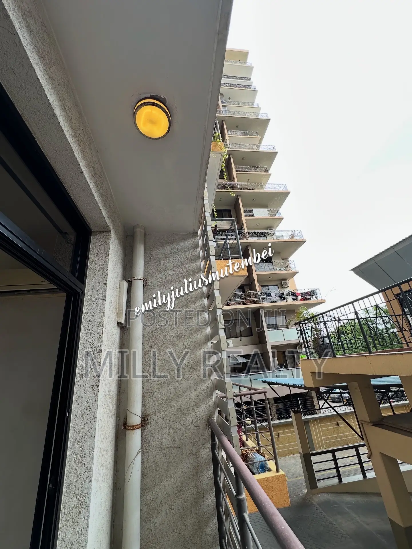3bdrm Apartment in Upanga Mindu Street for sale