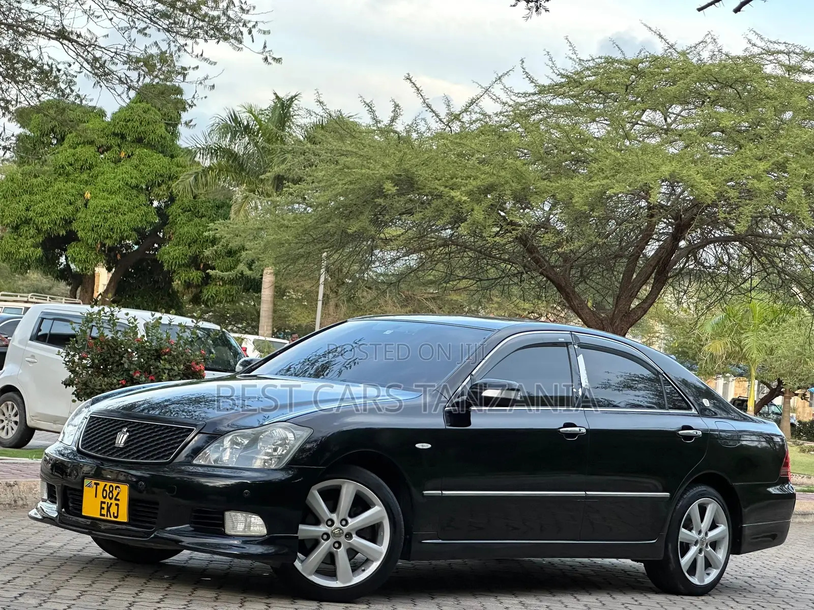 Toyota Crown 2006 Black