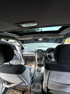 Toyota Harrier 1999 White