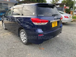 Toyota Wish 2012 Blue