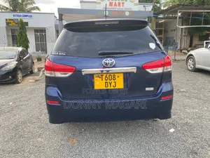 Toyota Wish 2012 Blue