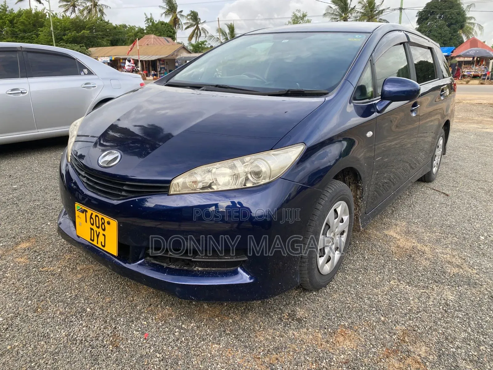 Toyota Wish 2012 Blue