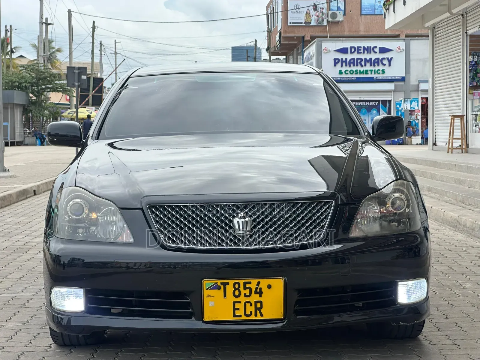 Toyota Crown 2006 Black