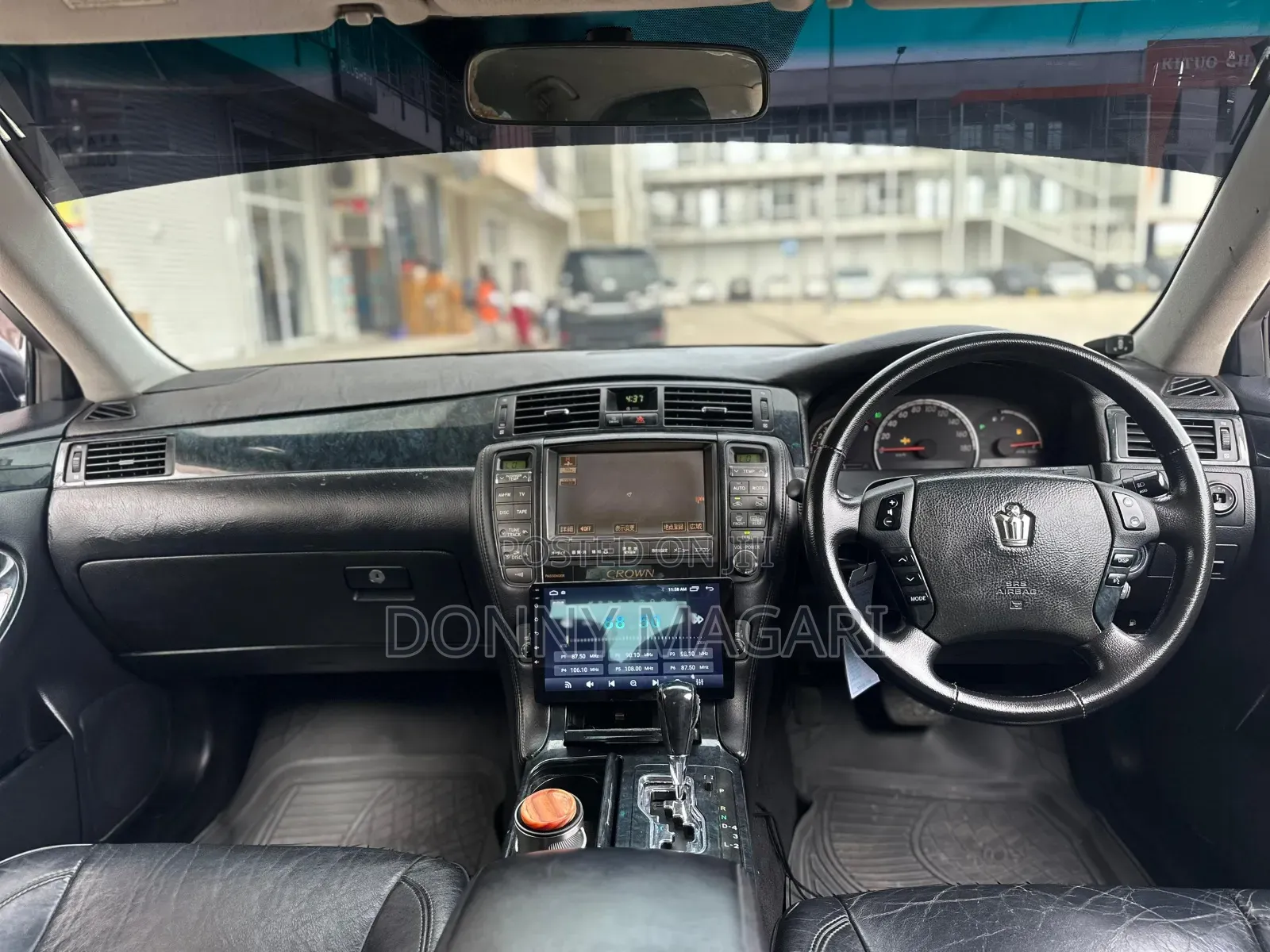 Toyota Crown 2006 Black