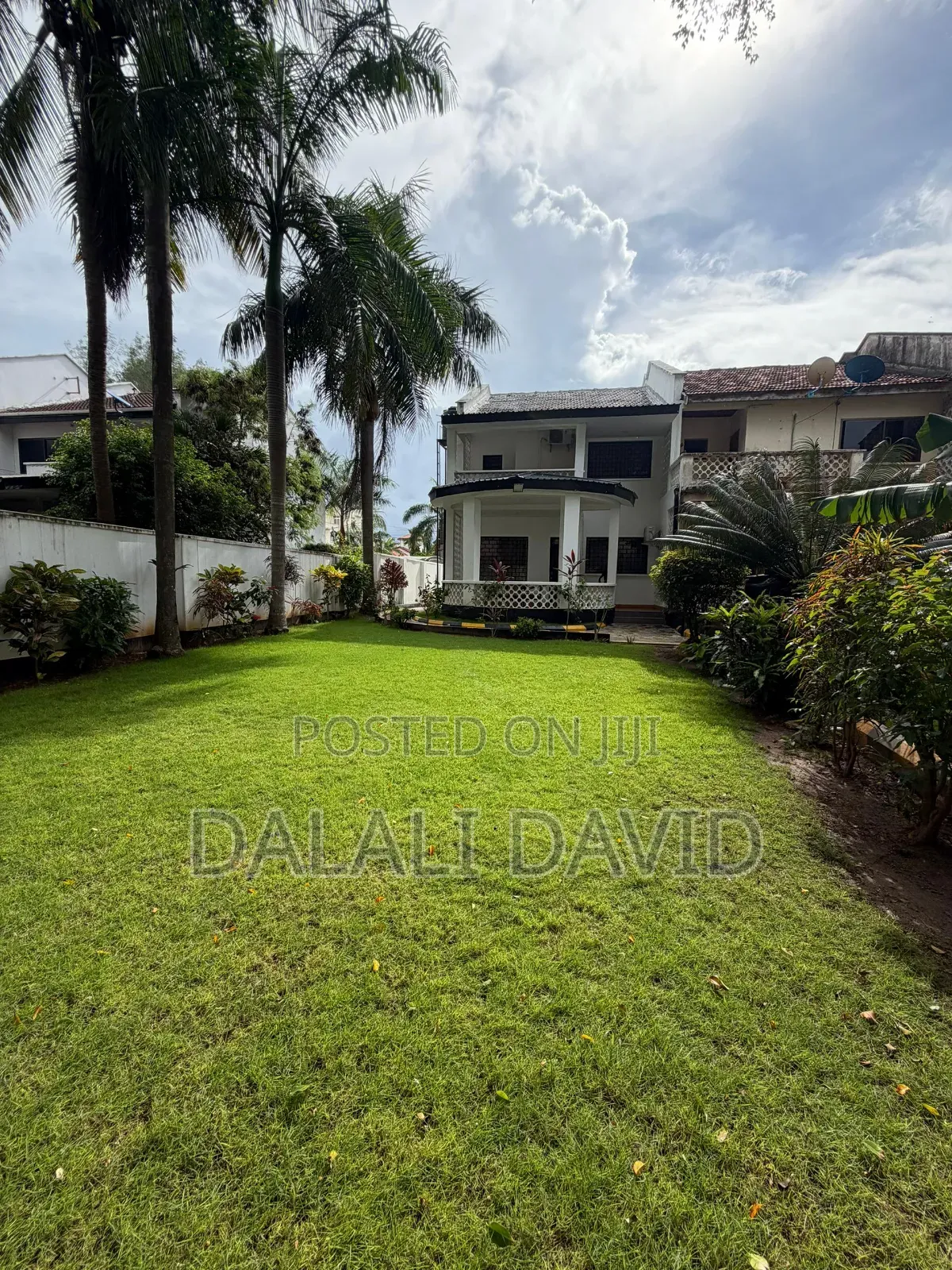 Furnished 4bdrm Villa in Masaki for rent