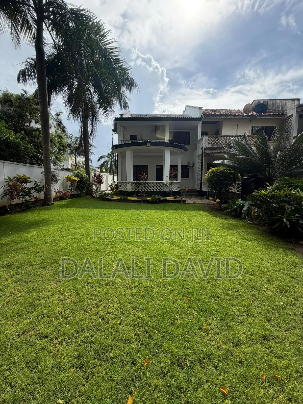 Furnished 4bdrm Villa in Masaki for rent