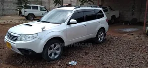 Subaru Forester 2009 White